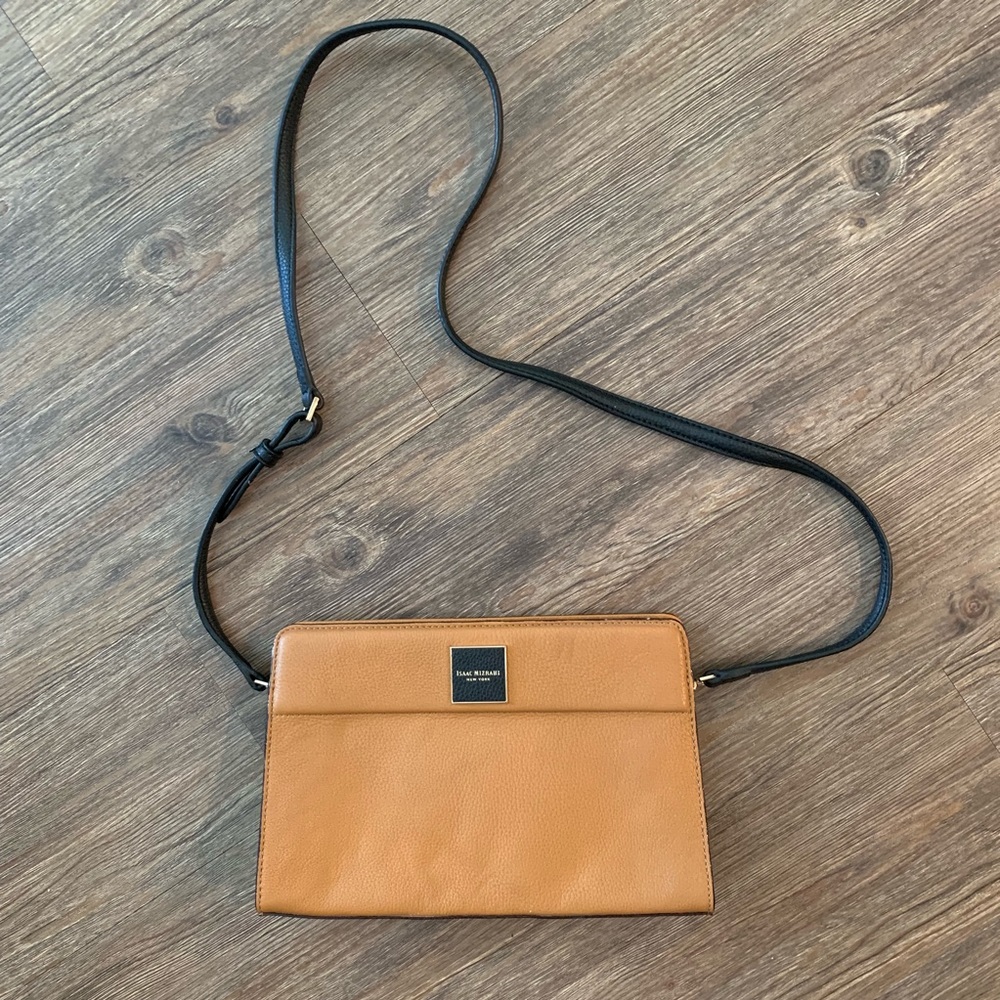 NWOT Isaac Mizrahi Leather Purse camel, tan, black